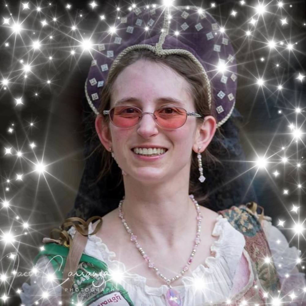 Meet your Posher, Lauren